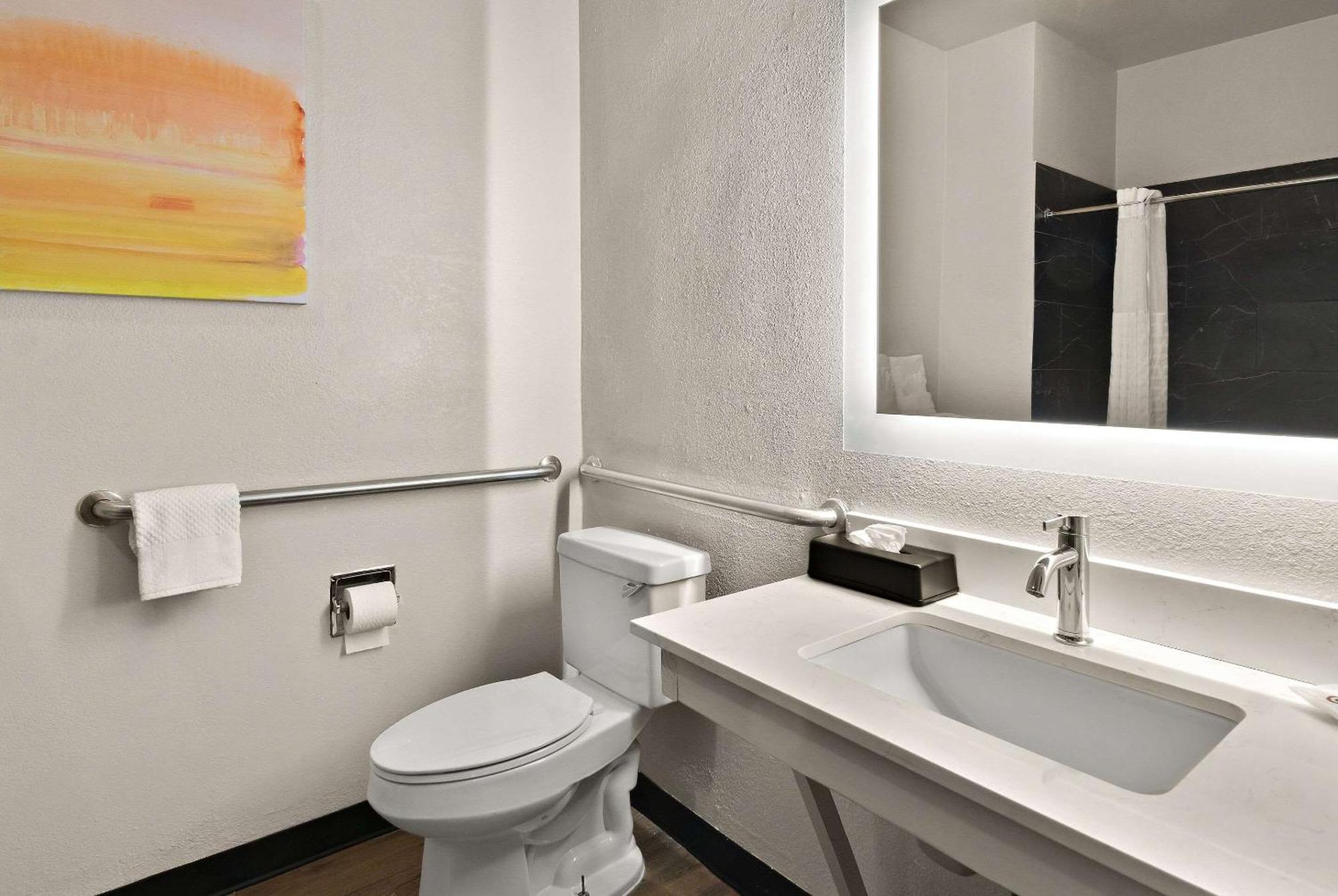 Comfort Suites Fort Worth North Fossil Creek Zewnętrze zdjęcie